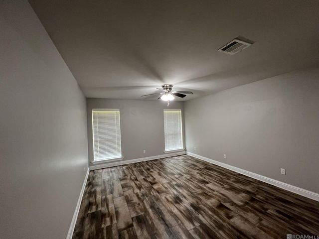 23816 Stoneridge Ln, Denham Springs, LA 70726
