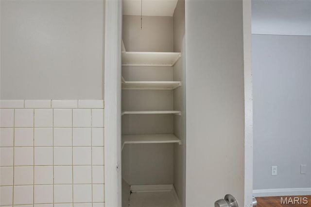 613 Plantmore Drive, St Louis, MO 63135