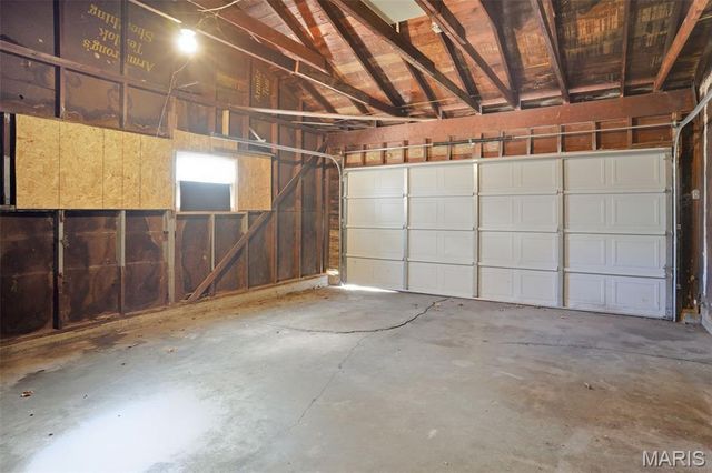 613 Plantmore Drive, St Louis, MO 63135