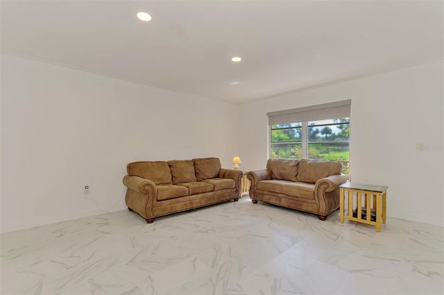 140 S OXFORD DRIVE, Englewood, FL 34223