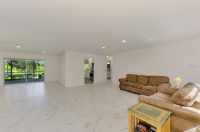140 S OXFORD DRIVE, Englewood, FL 34223