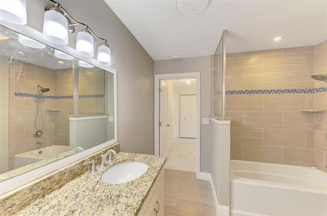 140 S OXFORD DRIVE, Englewood, FL 34223