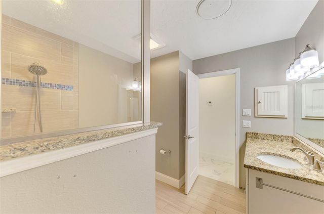 140 S OXFORD DRIVE, Englewood, FL 34223