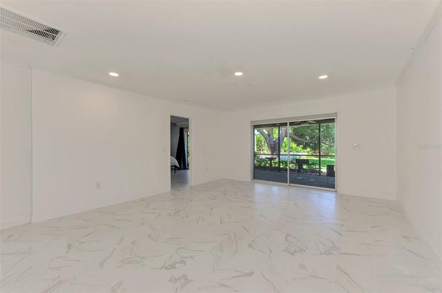 140 S OXFORD DRIVE, Englewood, FL 34223