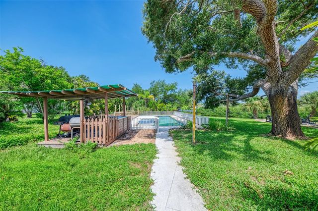 140 S OXFORD DRIVE, Englewood, FL 34223