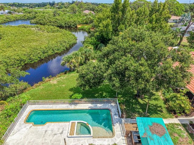 140 S OXFORD DRIVE, Englewood, FL 34223