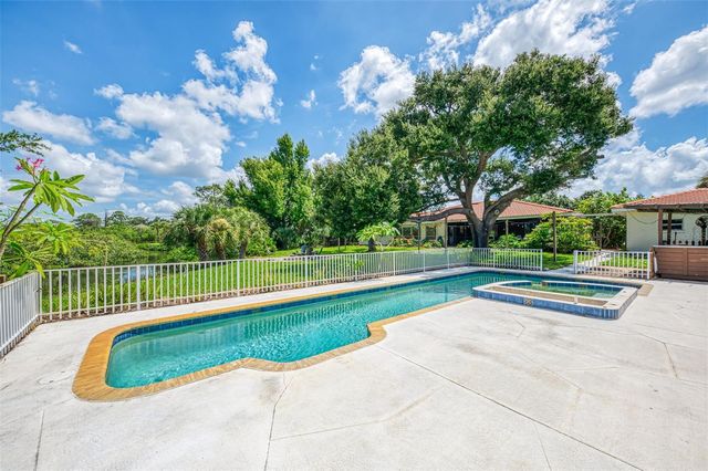 140 S OXFORD DRIVE, Englewood, FL 34223