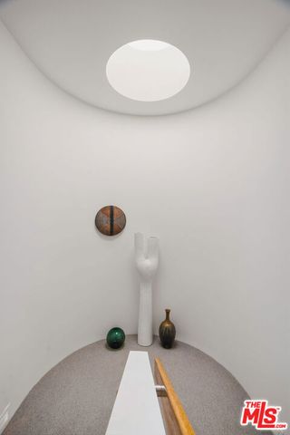 12268 Canna Road, Los Angeles, CA 90049