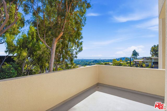 12268 Canna Road, Los Angeles, CA 90049