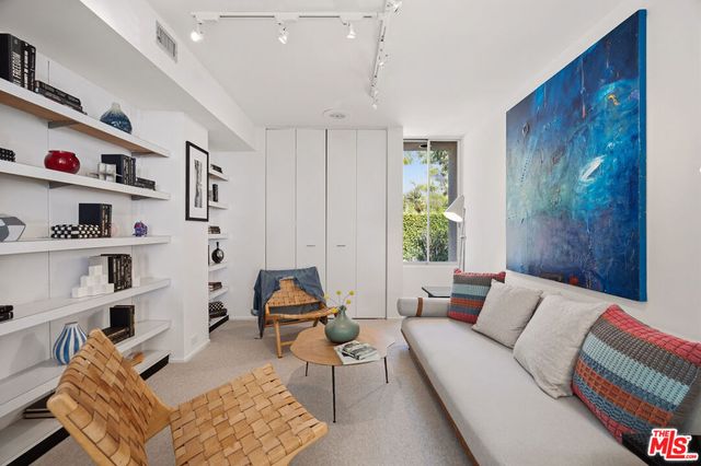 12268 Canna Road, Los Angeles, CA 90049