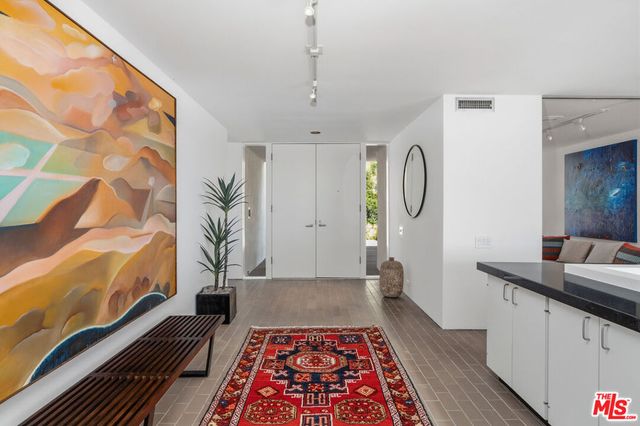 12268 Canna Road, Los Angeles, CA 90049