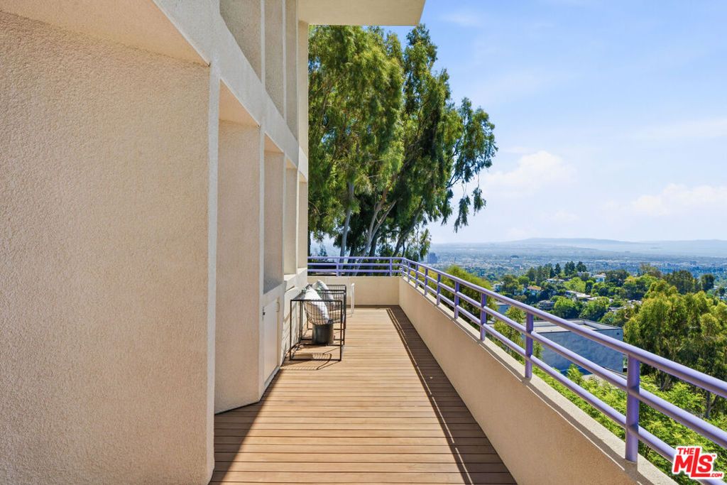 Image 20 of property listing at 12268 Canna Road, Los Angeles, CA 90049