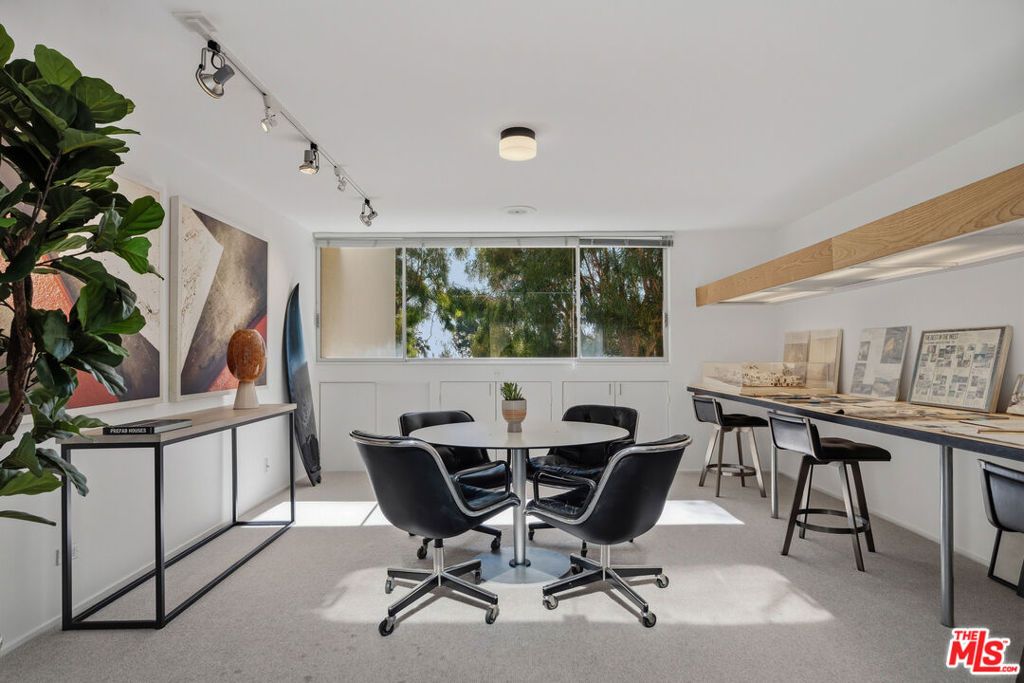 Image 30 of property listing at 12268 Canna Road, Los Angeles, CA 90049