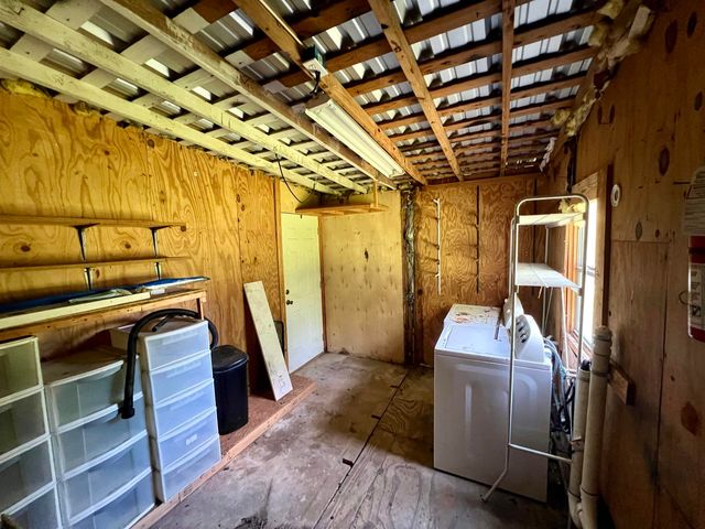 1201 Swinging Bridge, Longview, TX 75604