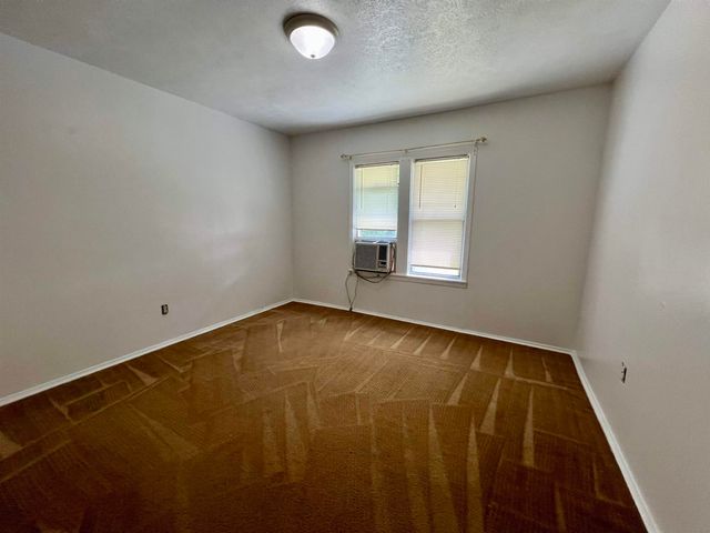 1201 Swinging Bridge, Longview, TX 75604