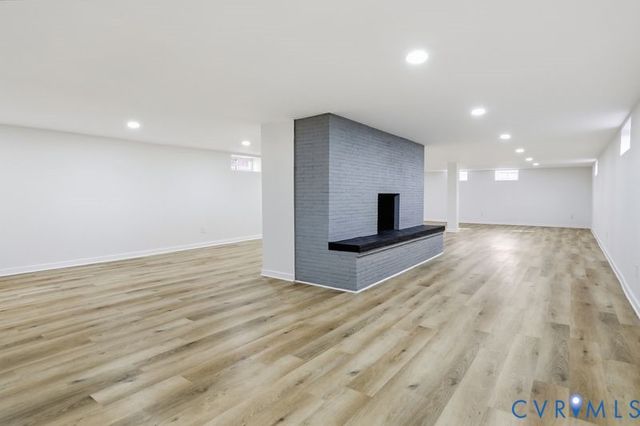 2913 Rolyart Rd, Petersburg, VA 23805