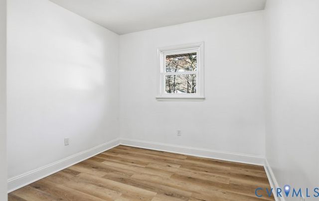 2913 Rolyart Rd, Petersburg, VA 23805