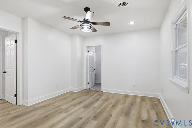 2913 Rolyart Rd, Petersburg, VA 23805