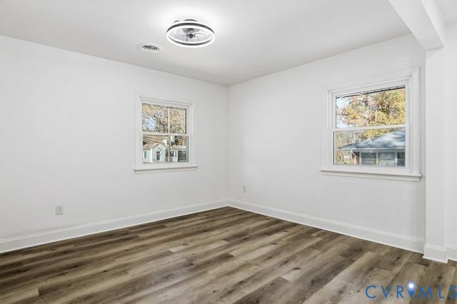 2913 Rolyart Rd, Petersburg, VA 23805