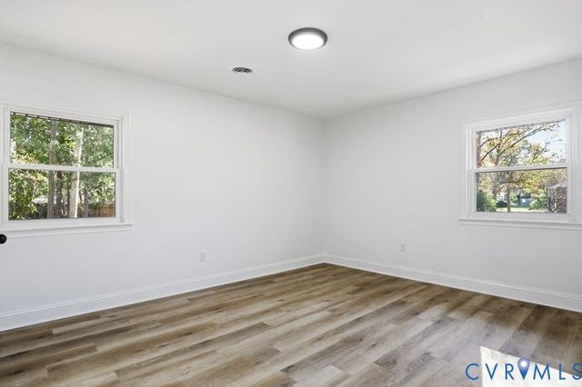 2913 Rolyart Rd, Petersburg, VA 23805