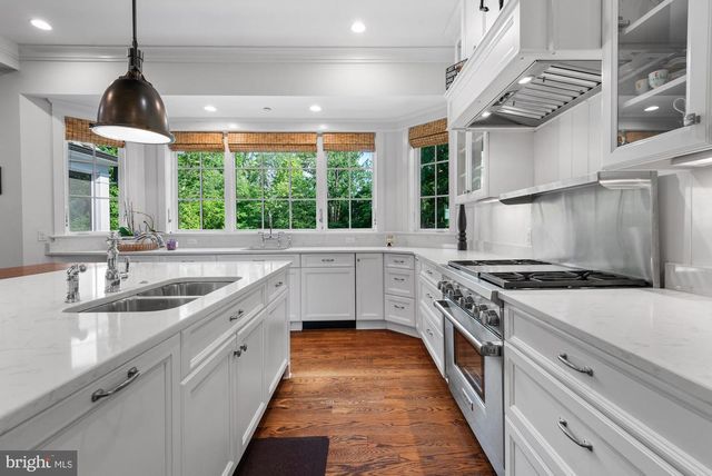 5600 BRITE DR, Bethesda, MD 20817