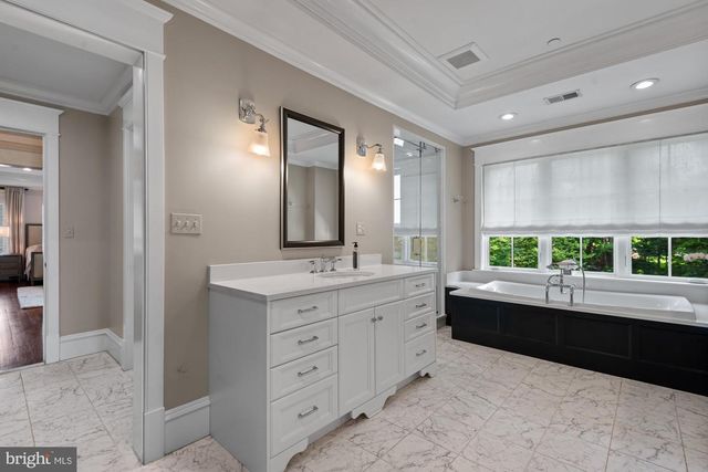 5600 BRITE DR, Bethesda, MD 20817