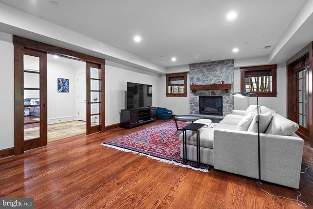 5600 BRITE DR, Bethesda, MD 20817