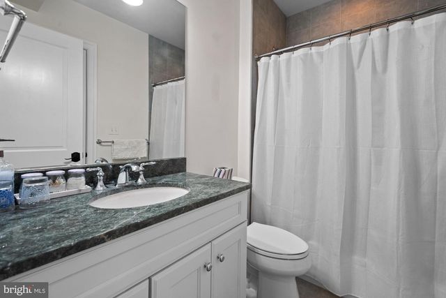 5600 BRITE DR, Bethesda, MD 20817