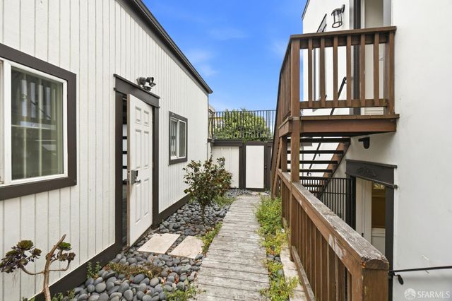 496 38th Avenue, San Francisco, CA 94121