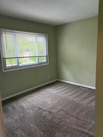 3441 Pilgrim Lane N, Plymouth, MN 55441