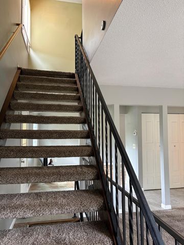 3441 Pilgrim Lane N, Plymouth, MN 55441