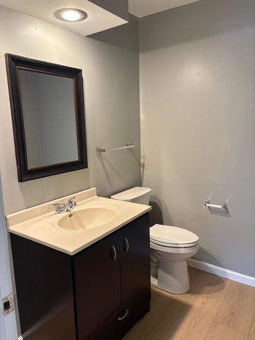 3441 Pilgrim Lane N, Plymouth, MN 55441