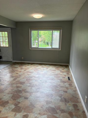 3441 Pilgrim Lane N, Plymouth, MN 55441