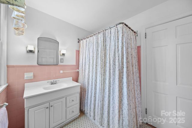 440 Collier Street, Gastonia, NC 28054