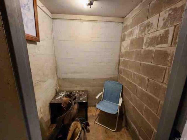 158 Polk Road 8, Wickes, AR 71973