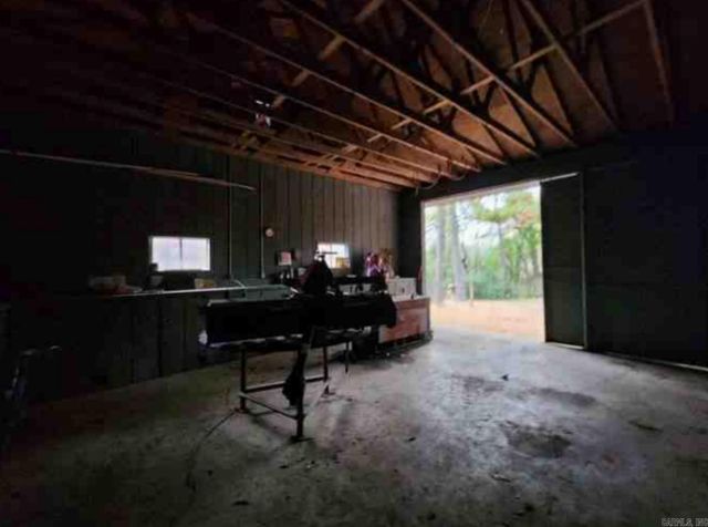 158 Polk Road 8, Wickes, AR 71973