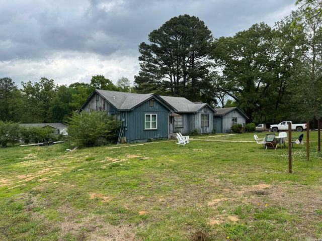158 Polk Road 8, Wickes, AR 71973