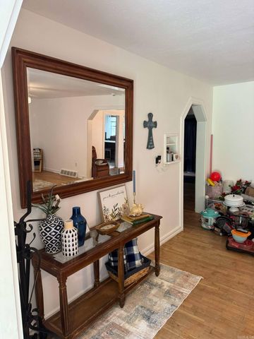 158 Polk Road 8, Wickes, AR 71973