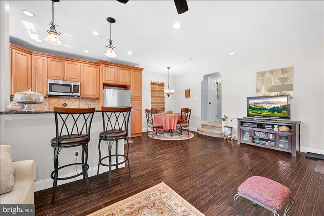 1707 KENDRICK LN, Norristown, PA 19401