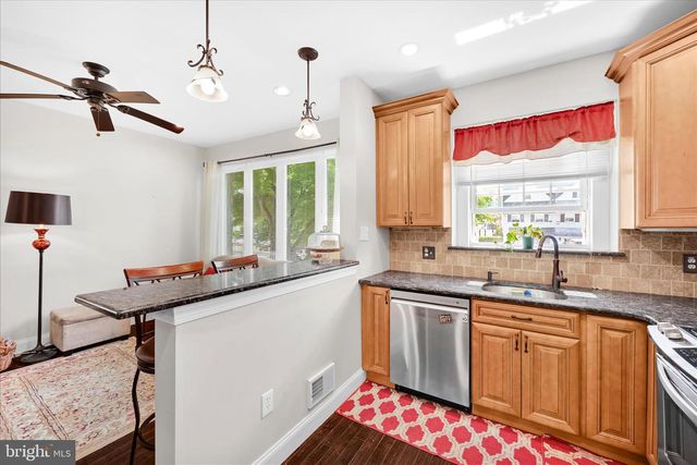 1707 KENDRICK LN, Norristown, PA 19401