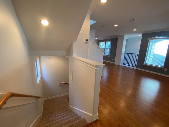 3710 Sherwood Lane 109, Houston, TX 77092
