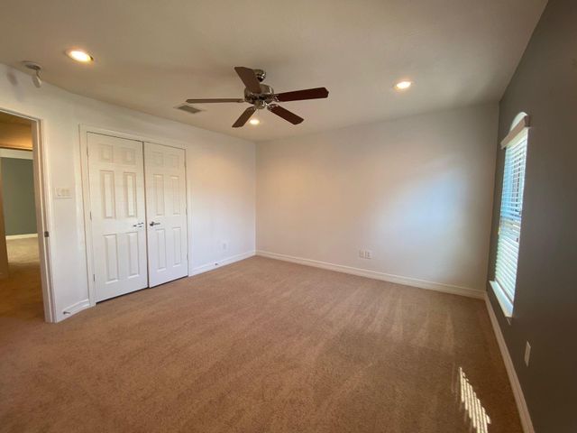 3710 Sherwood Lane 109, Houston, TX 77092