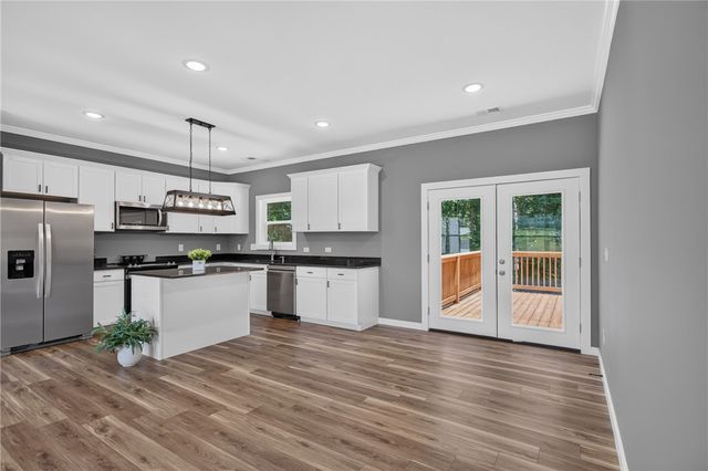 223 Maple Drive, Anderson, SC 29621