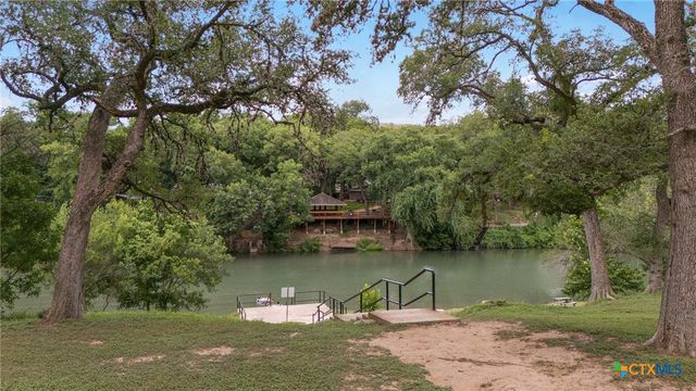 169 Longwood, New Braunfels, TX 78132