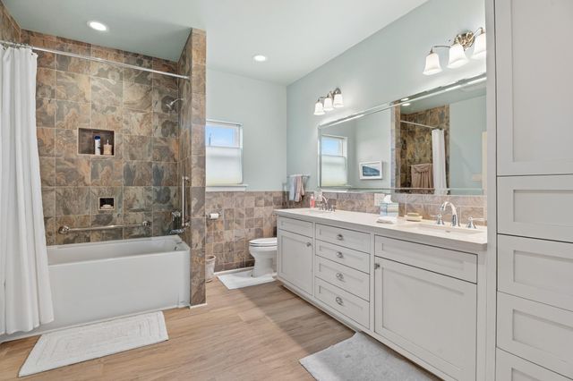 17515 Bristow Drive, Galveston, TX 77554