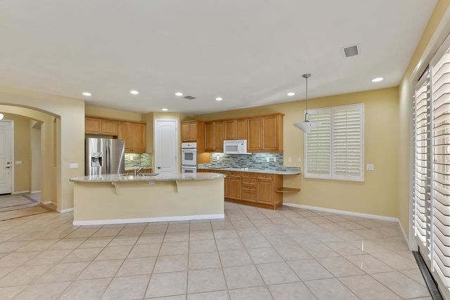 198 Via San Lucia, Rancho Mirage, CA 92270