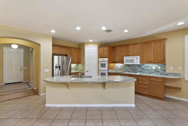 198 Via San Lucia, Rancho Mirage, CA 92270