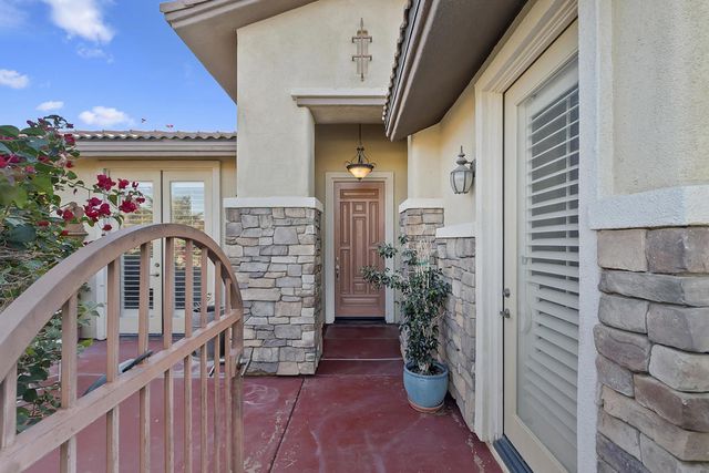 198 Via San Lucia, Rancho Mirage, CA 92270