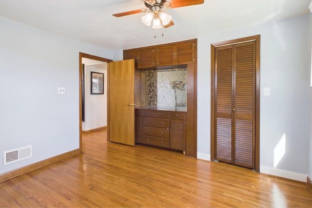 119 E TAFT AVENUE, Appleton, WI 54915