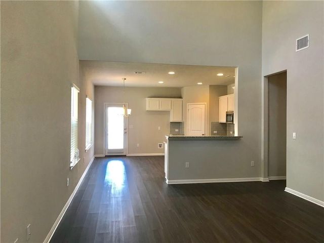 1225 Fairhaven GTWY, Georgetown, TX 78626